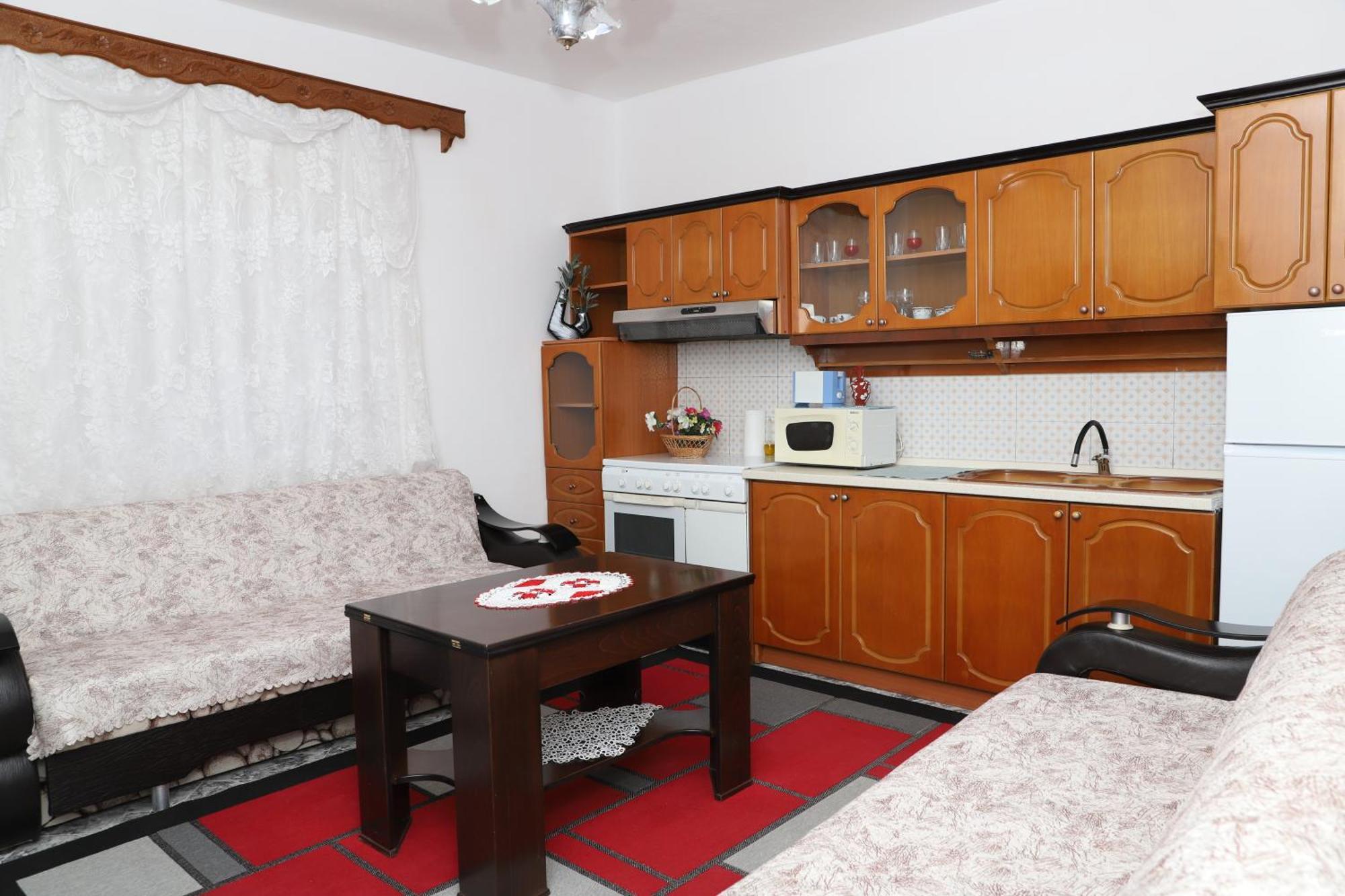 Villa Xherimeja Family Oasis Берат Стая снимка