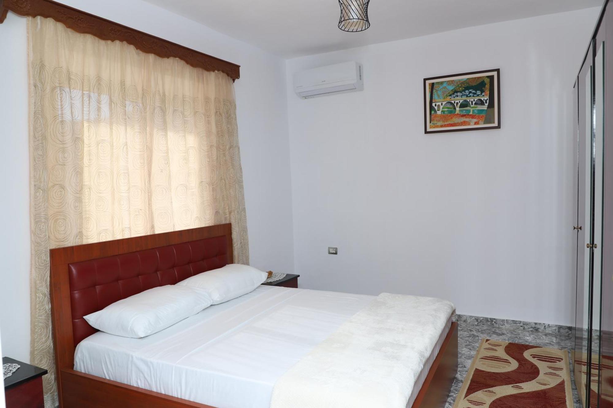 Villa Xherimeja Family Oasis Берат Стая снимка